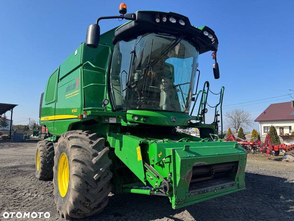 John Deere W540 - 18