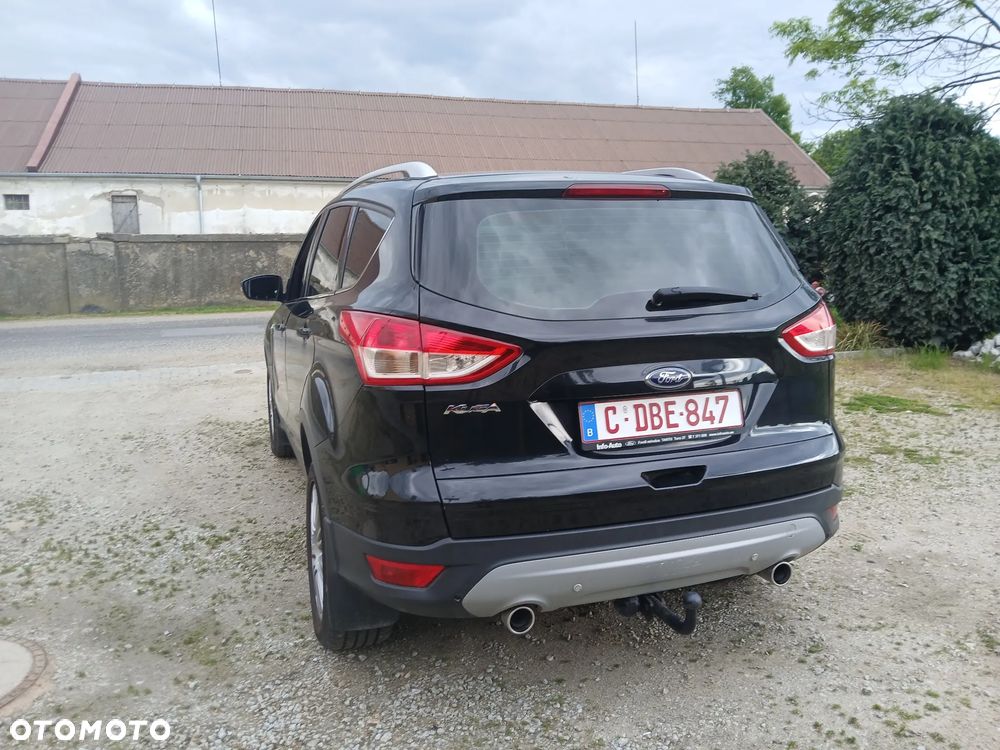 Ford Kuga 2.0 TDCi 4x4 Titanium - 9