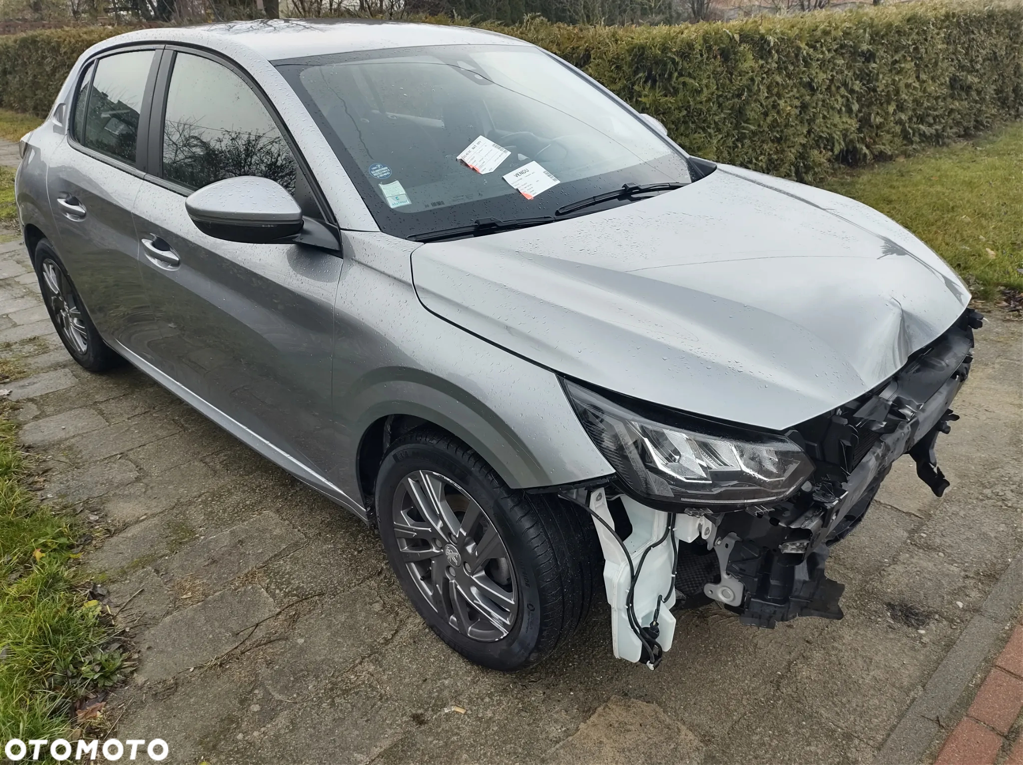Peugeot 208 - 7