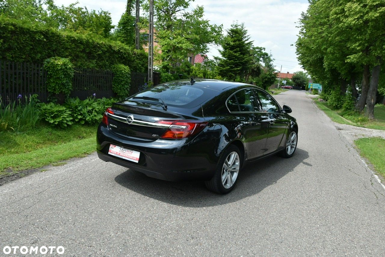 Opel Insignia - 33