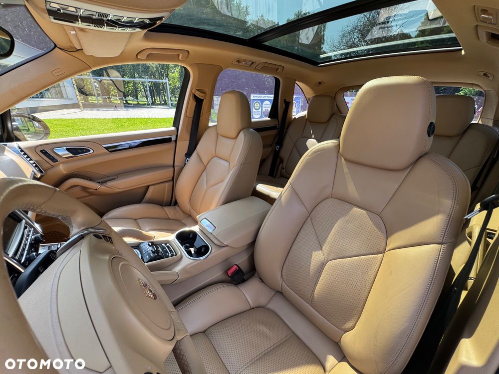Porsche Cayenne S Diesel - 9