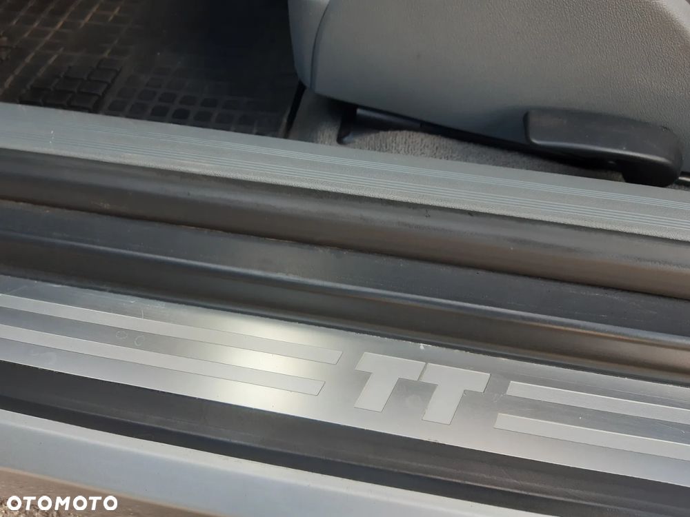 Audi TT Coupé 1.8T - 20