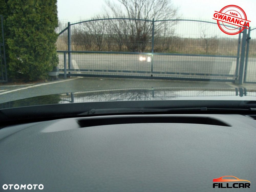 Mazda 3 e-SKYACTIV-G 2.0 M HYBRID SELECTION - 16