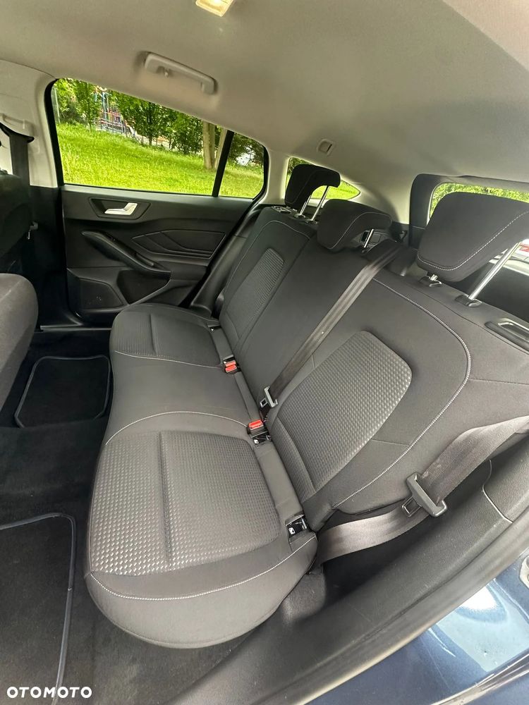 Ford Focus 1.0 EcoBoost Start-Stopp-System COOL&CONNECT - 31