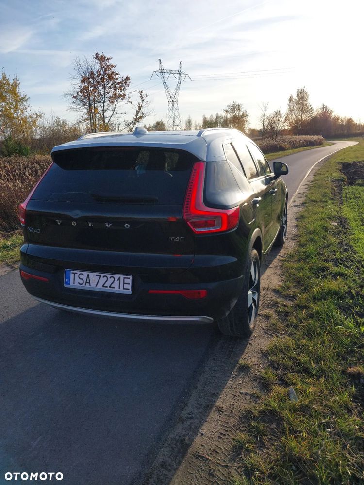 Volvo XC 40 T4 AWD R-Design - 15