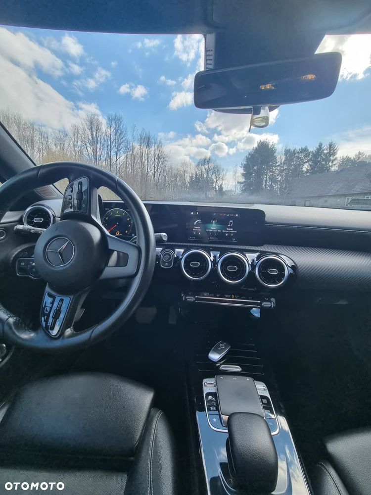 Mercedes-Benz Klasa A 200 7G-DCT - 27