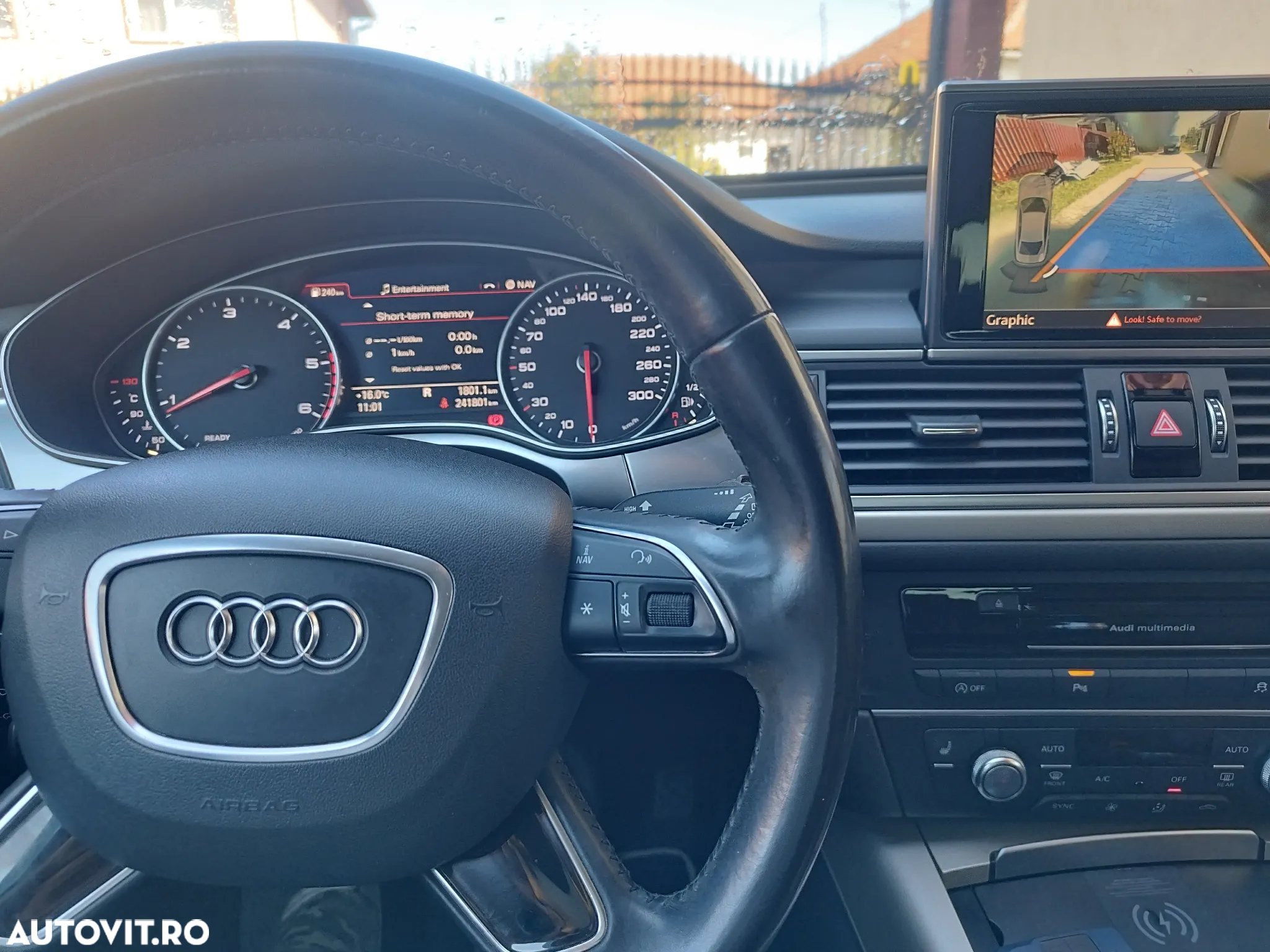 Audi A6 Avant 2.0 TDI Ultra S tronic - 8