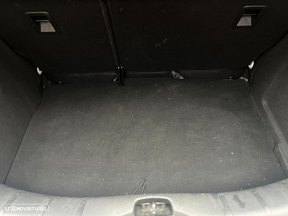 Citroën C3 1.2 PureTech Feel - 37