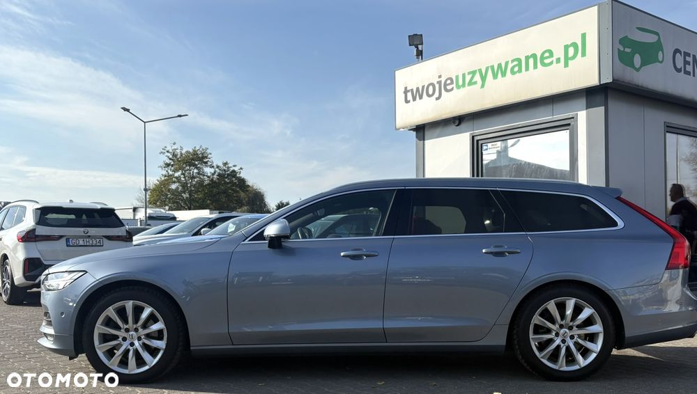 Volvo V90 D4 Momentum - 4