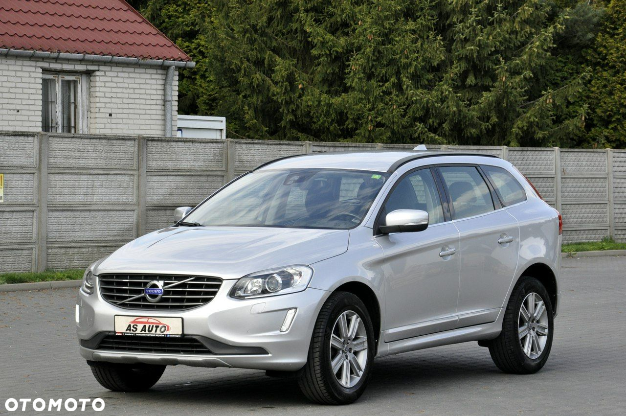 Volvo XC 60 D4 Momentum - 22