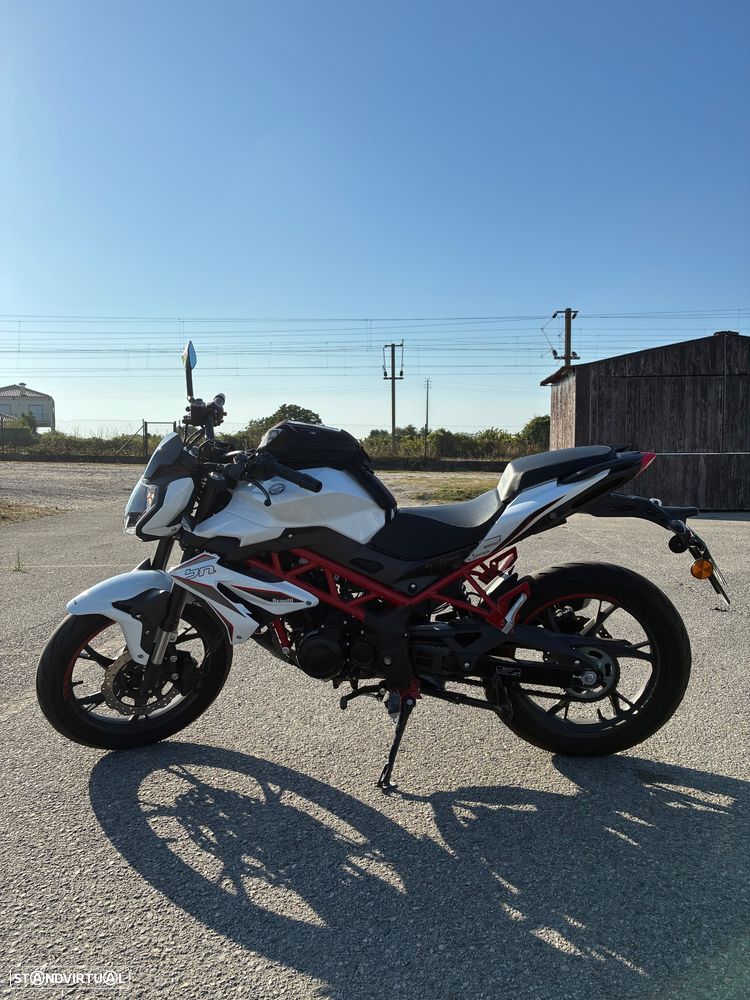 Benelli BN 125 - 5