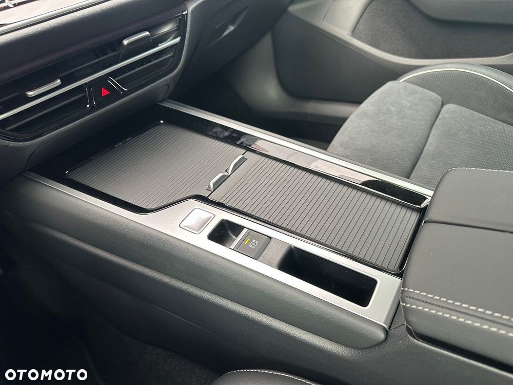 Volkswagen Passat - 23