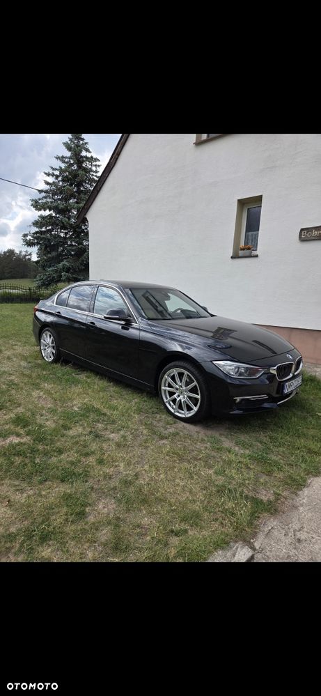 BMW Seria 3 2012 photo 3