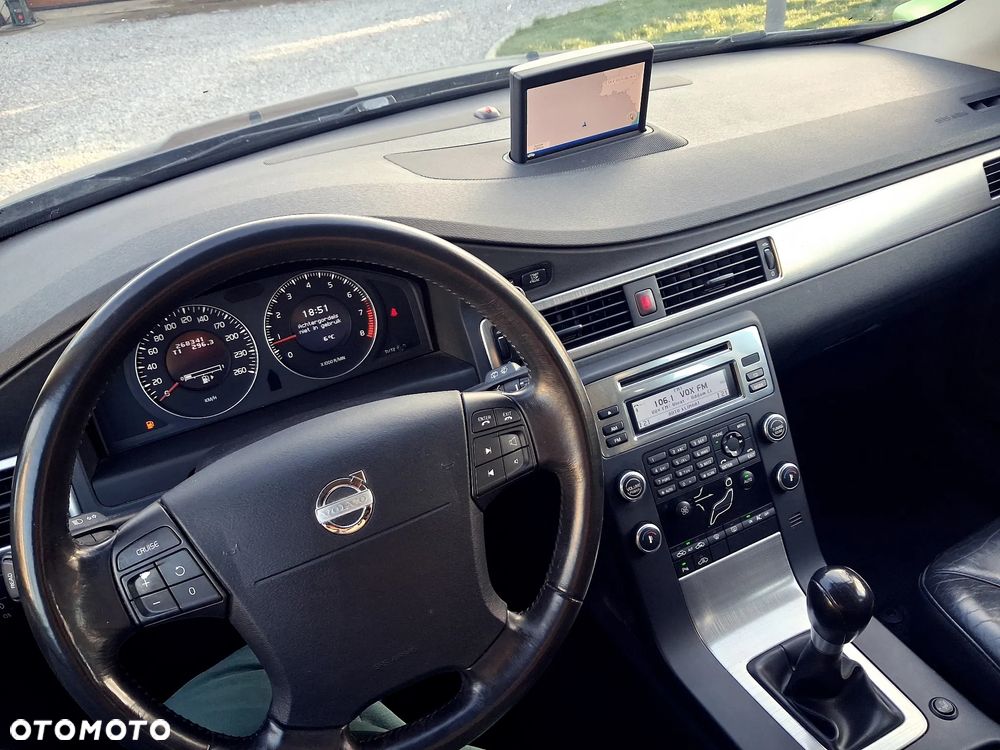 Volvo V70 2.0 Summum - 32