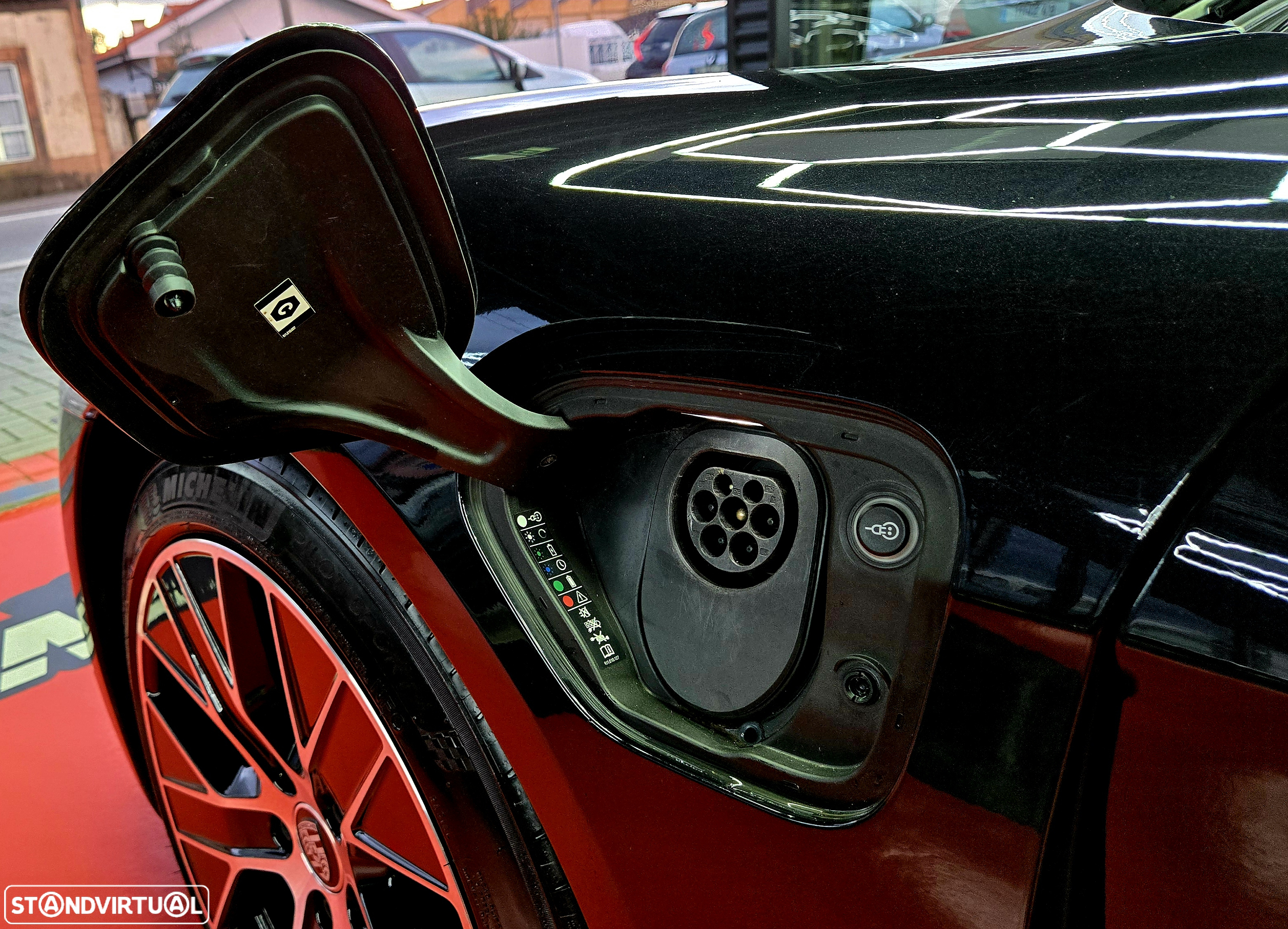 Porsche Taycan Sport Turismo Standard - 17