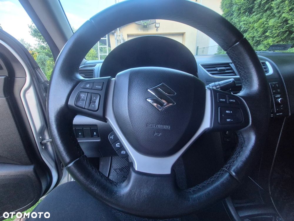 Suzuki Swift - 8