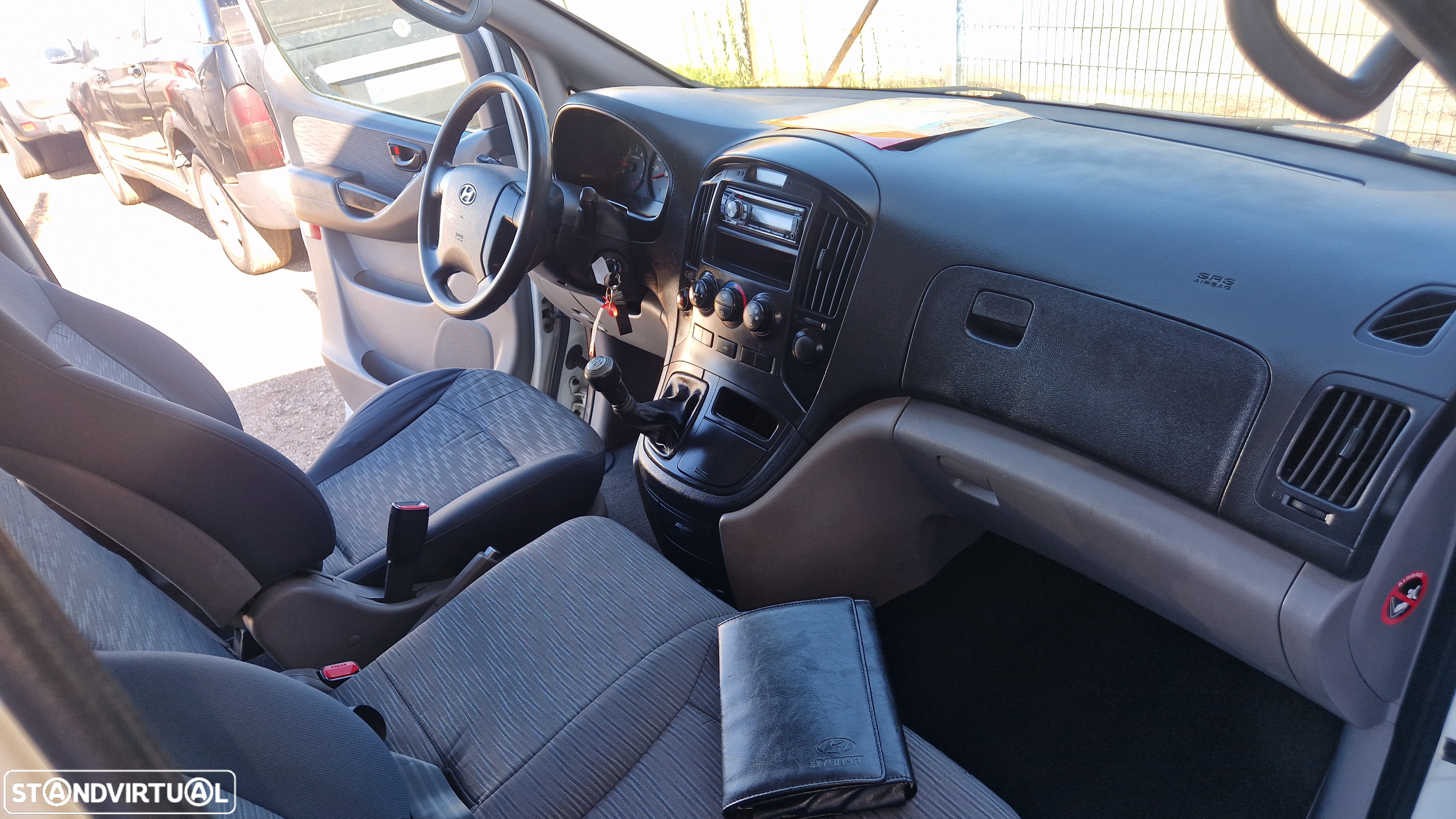Hyundai H-1 Starex H1 2.5 CRDi - 10