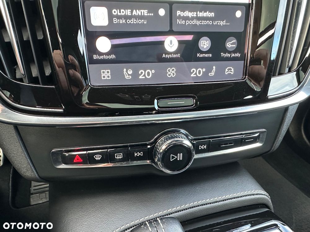Volvo V90 B4 D AWD Geartronic RDesign - 26