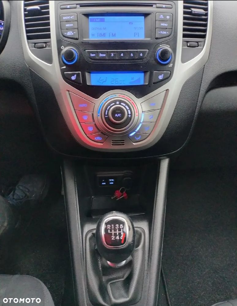 Hyundai ix20 1.6 CRDi blue Passion - 24