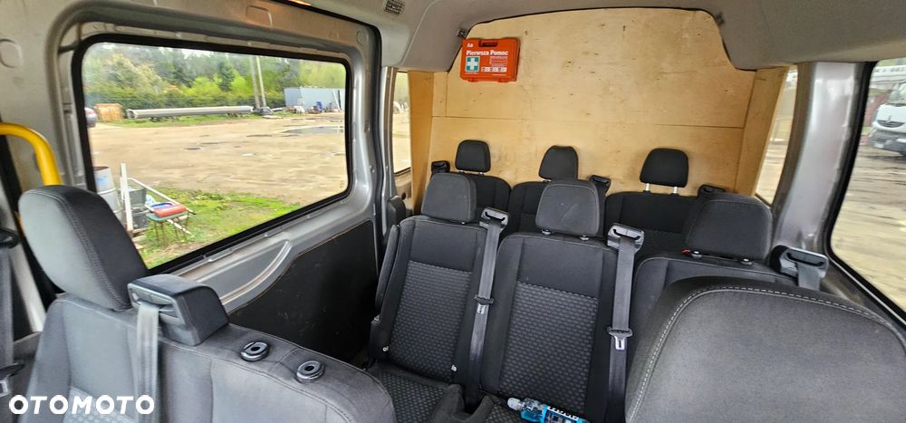 Ford Transit Kombi L3H2 Limited - 9