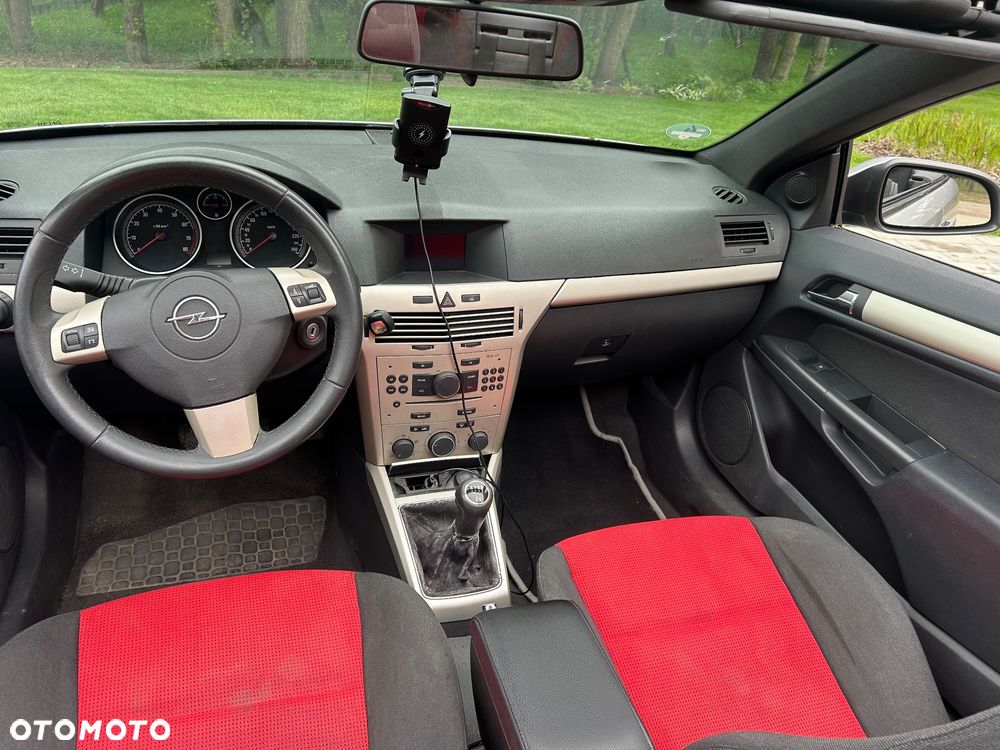Opel Astra 1.6 - 5