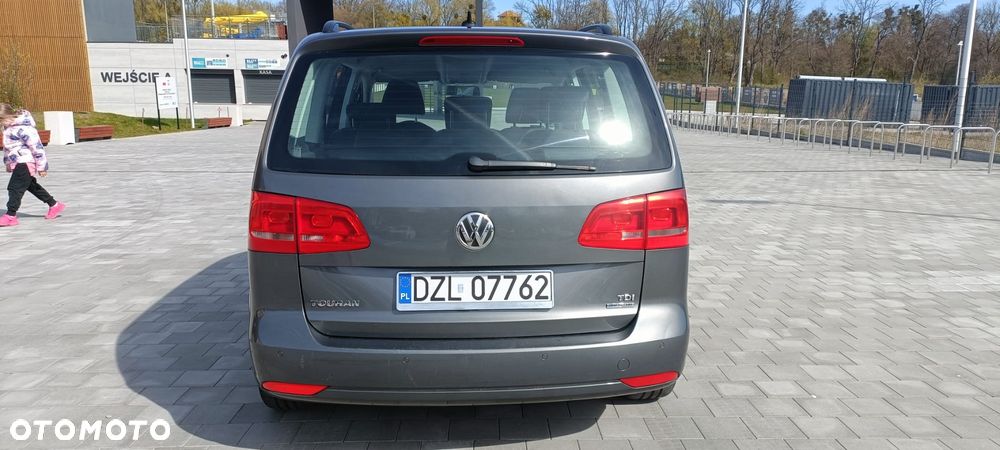 Volkswagen Touran 1.6 TDI DPF BlueMotion Technology Life - 8