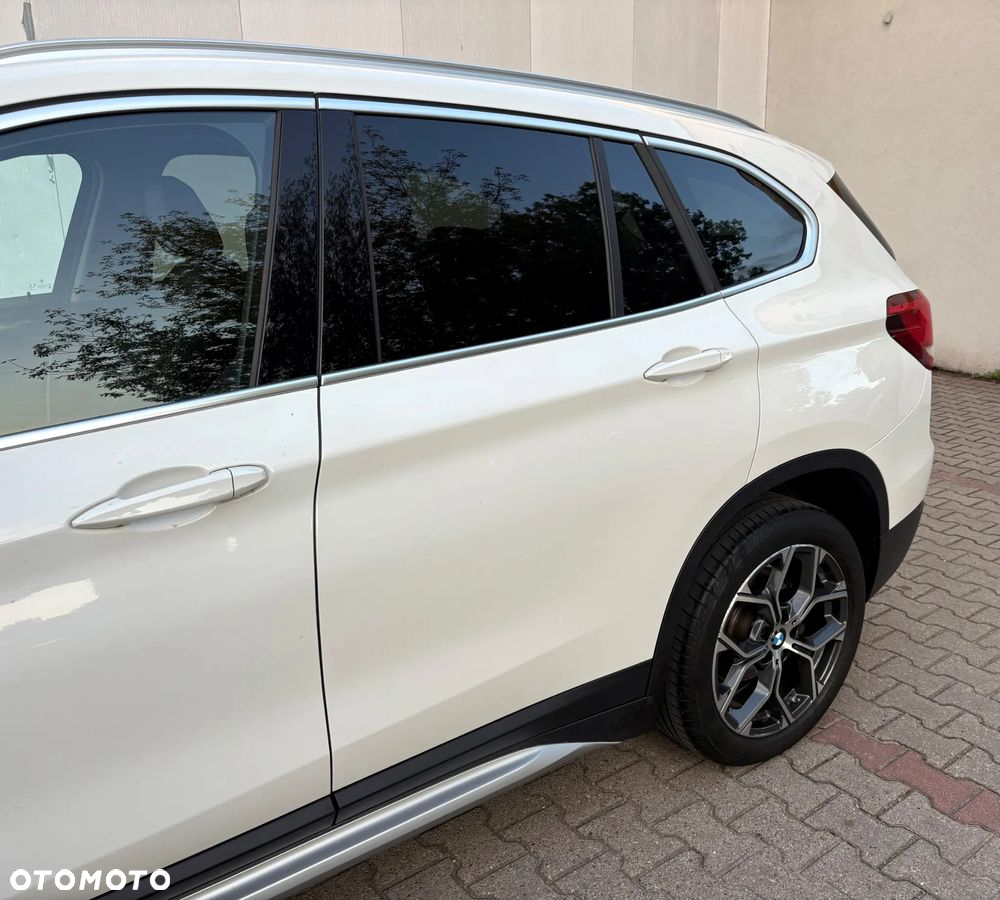 BMW X1 sDrive18i xLine - 12