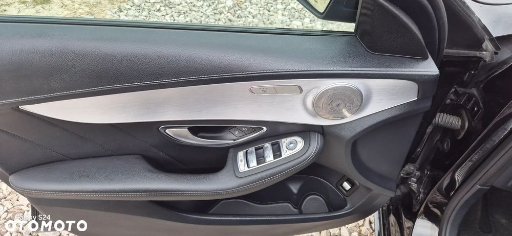 Mercedes-Benz Klasa C 250 7G-TRONIC AMG Line - 14