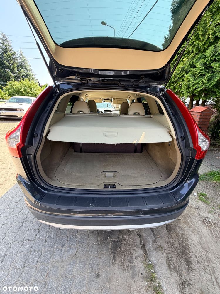 Volvo XC 60 T6 AWD Momentum - 16
