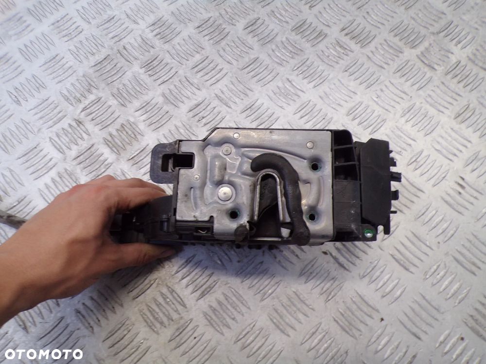 ZAMEK DRZWI PRAWY PRZÓD MERCEDES VITO W447 A4477200035 - 3