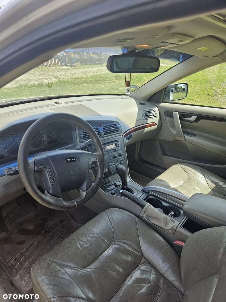 Volvo XC 70 - 10