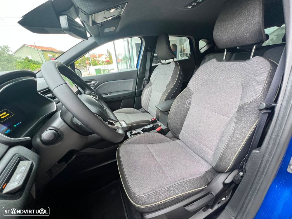 Renault Captur 1.6 E-Tech Full Hybrid Techno - 12