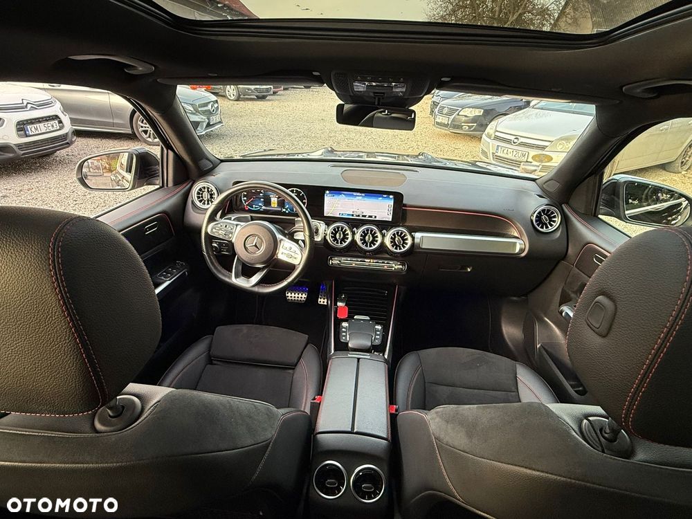 Mercedes-Benz GLB 200 d AMG Line 8G-DCT - 12