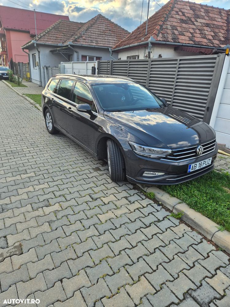 Volkswagen Passat 2.0 TDI DSG Comfortline - 5