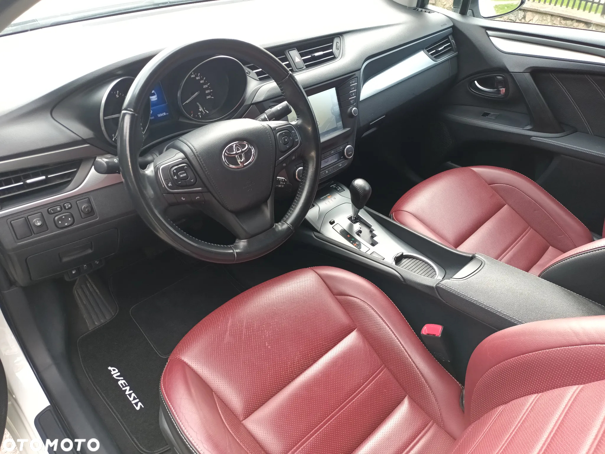 Toyota Avensis 1.8 Selection MS - 8