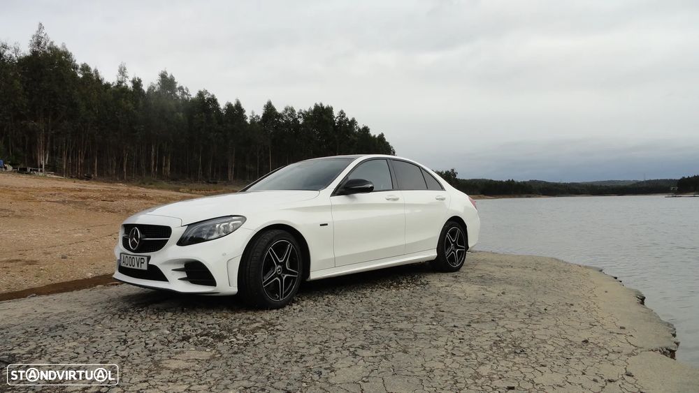 Mercedes-Benz C 300 BlueTEC Hybrid AMG Line - 2