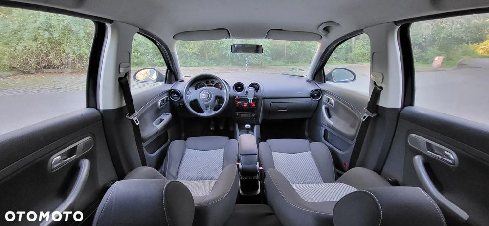 Seat Ibiza 1.4 16V Passion - 18