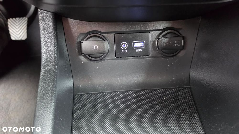 Hyundai i20 - 19
