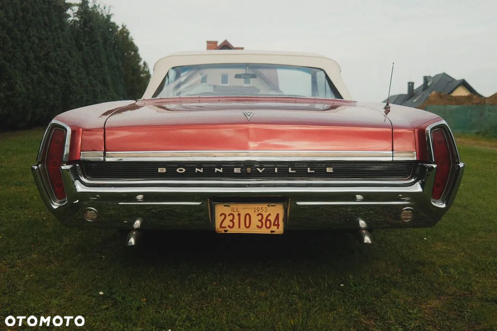 Pontiac Bonneville - 6