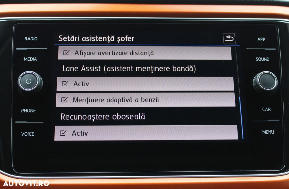 Volkswagen T-ROC 1.0 TSI Design - 36