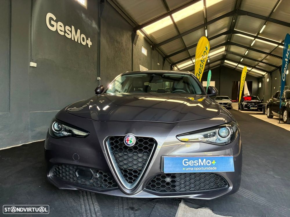 Alfa Romeo Giulia 2.2 D Super AT8 - 4