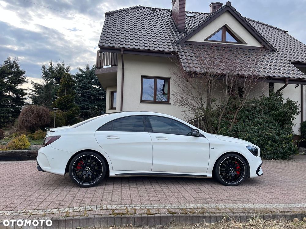 Mercedes-Benz CLA AMG 45 4Matic AMG Speedshift DCT 7G - 7