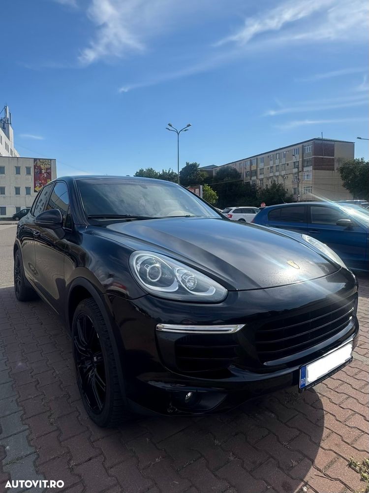 Porsche Cayenne 3.0 L V6 - 2
