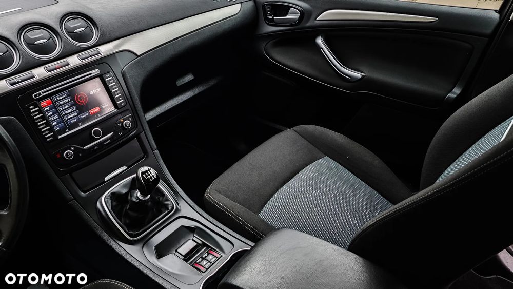 Ford Galaxy 2.0 TDCi Titanium - 21