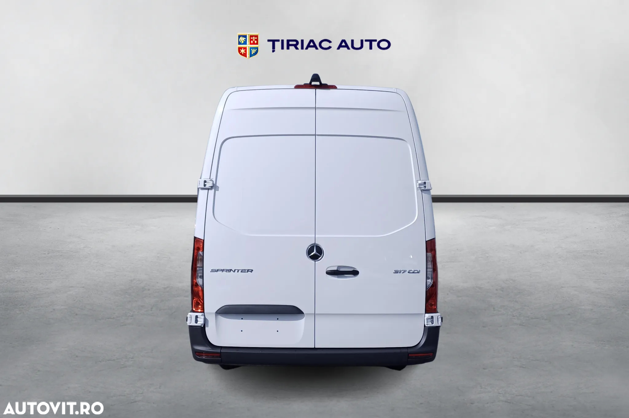 Mercedes-Benz Sprinter (907) 317 CDI furgon extra-lung PRO / RWD / 4325 - 4