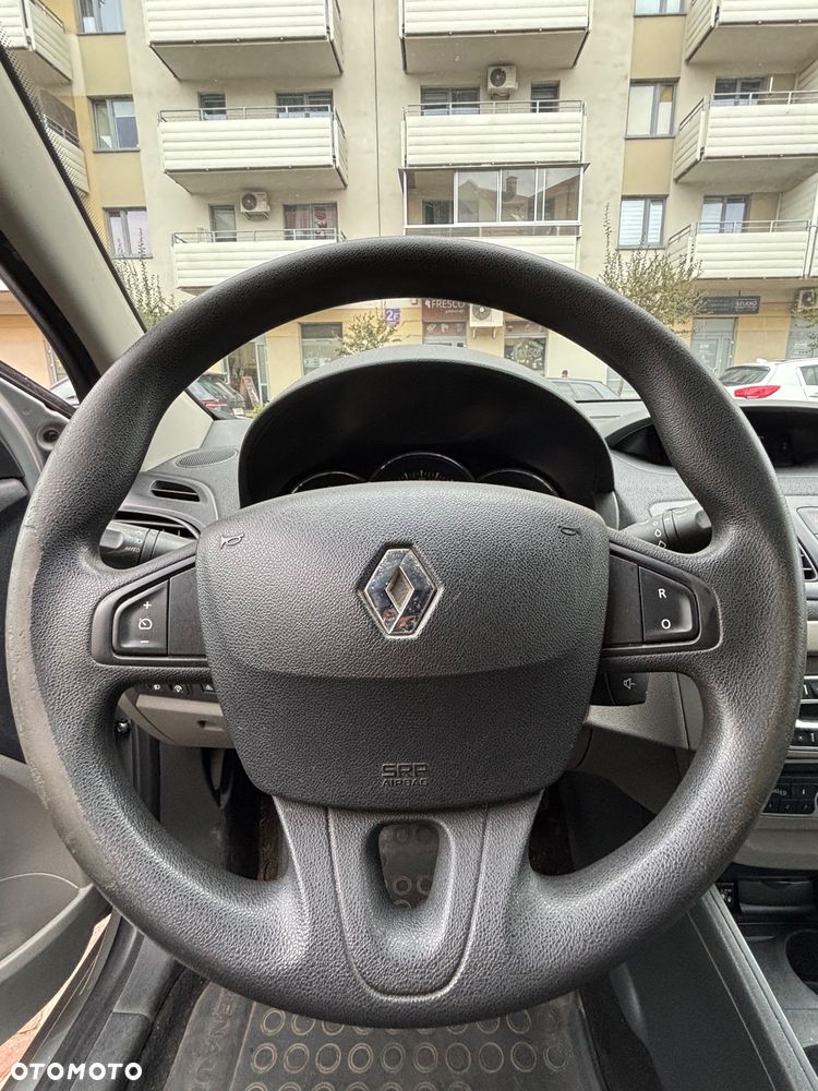Renault Megane - 9