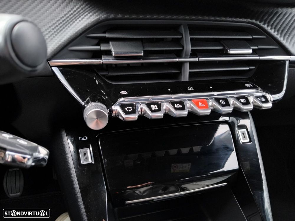 Peugeot 2008 1.2 PureTech Allure - 25