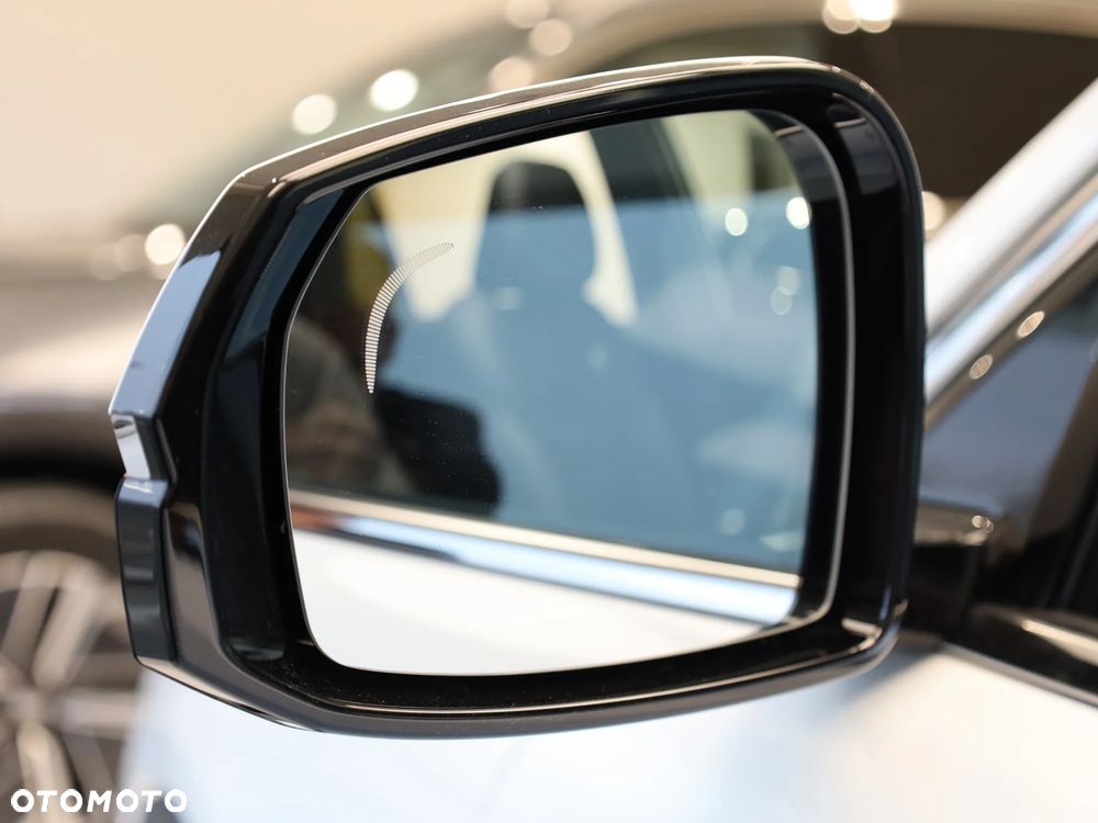 Geely Starray EM-i 1.5 PHEV Max - 22