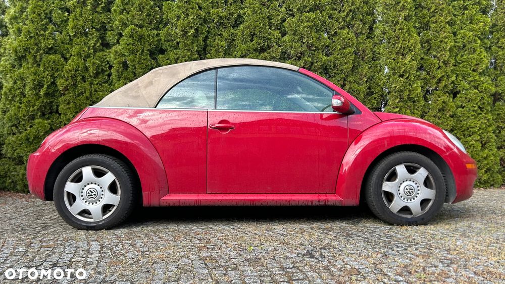 Volkswagen New Beetle - 1