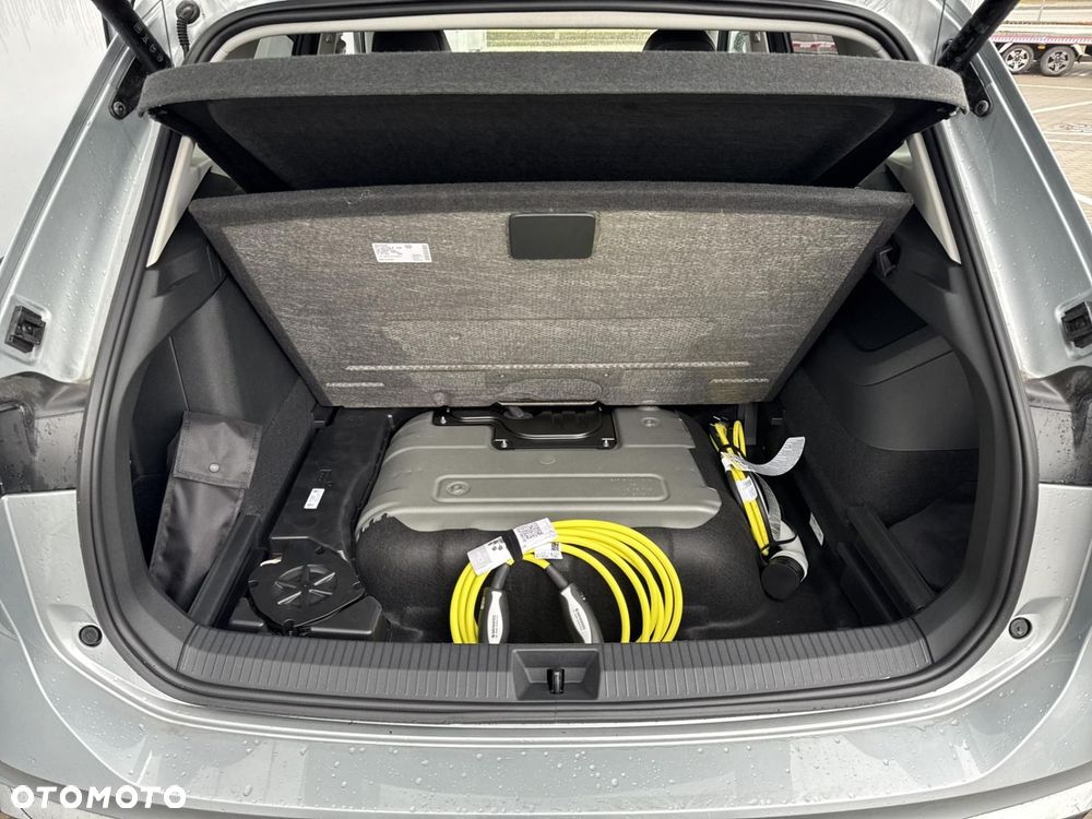 Volkswagen Tiguan - 18